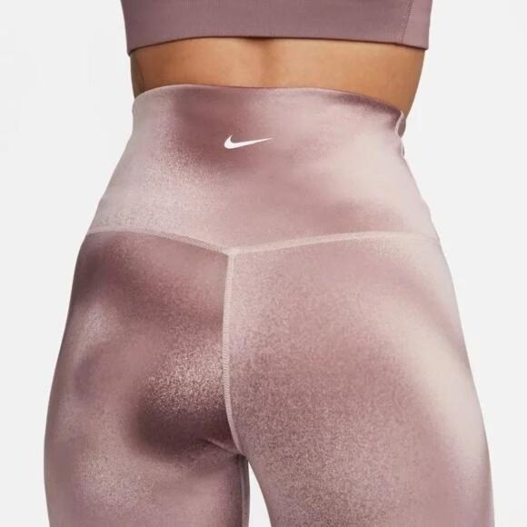 NWT Nike Women's One High-Rise Printed Leggings - Picture 3 of 5